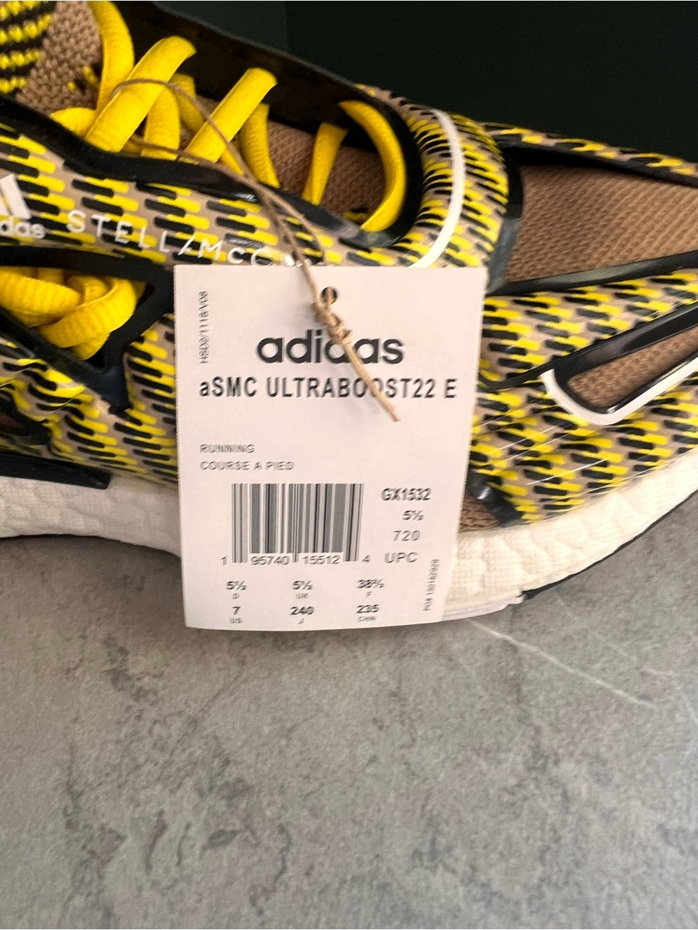 Adidas UltraBoost 22 Stella McCartney Sneaker - Picture 8 of 8